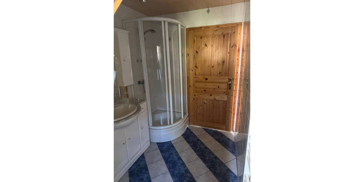 Doppelhaushälfte Helsa - 5 Zimmer, 120 m&sup2;, 129.000&euro; | Angebot:26156461