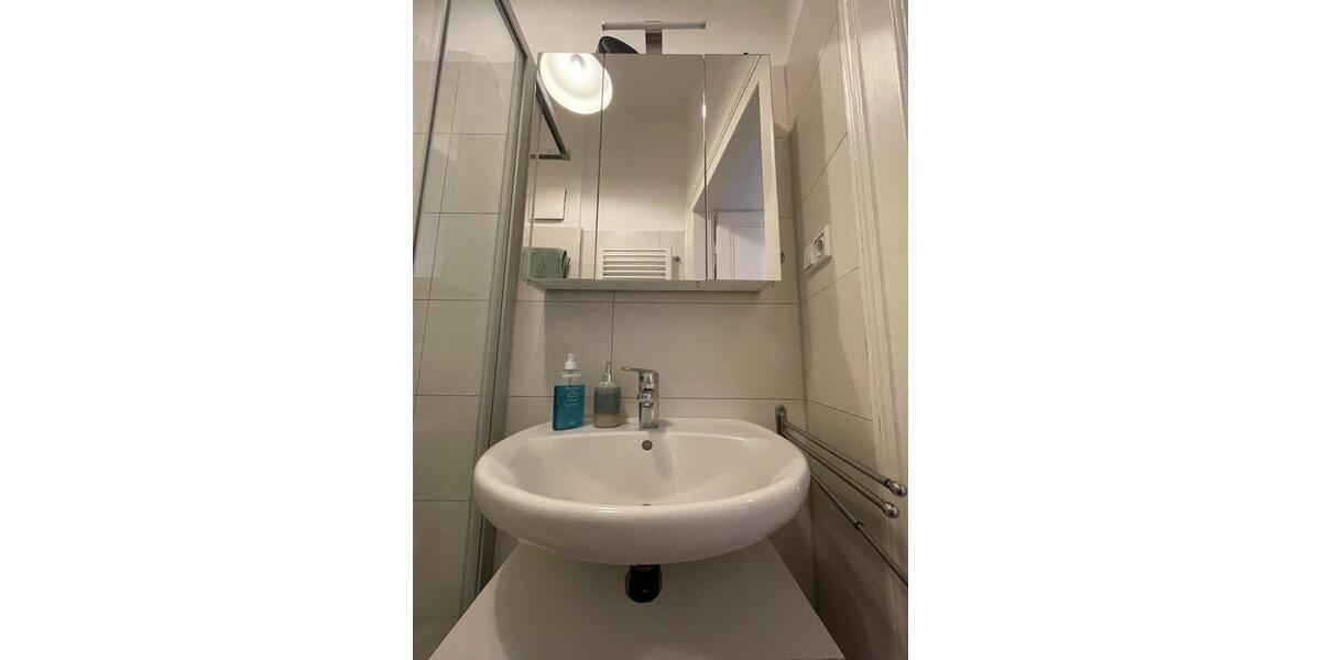 Etagenwohnung Kassel Vorderer Westen - 4 Zimmer, 100 m&sup2;, 1.550&euro; | Angebot:24454688