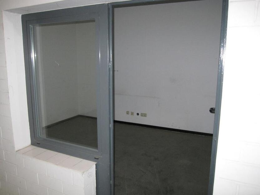 PROVISIONSFREI +++ Hallenfläche 1.002 m² mit Büro 184 m² +++ direkt vom Eigentümer