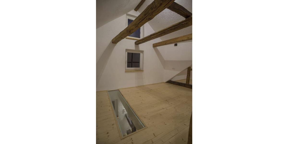 Einfamilienhaus Melsungen - 2 Zimmer, 95 m&sup2;, 900&euro; | Angebot:25943188