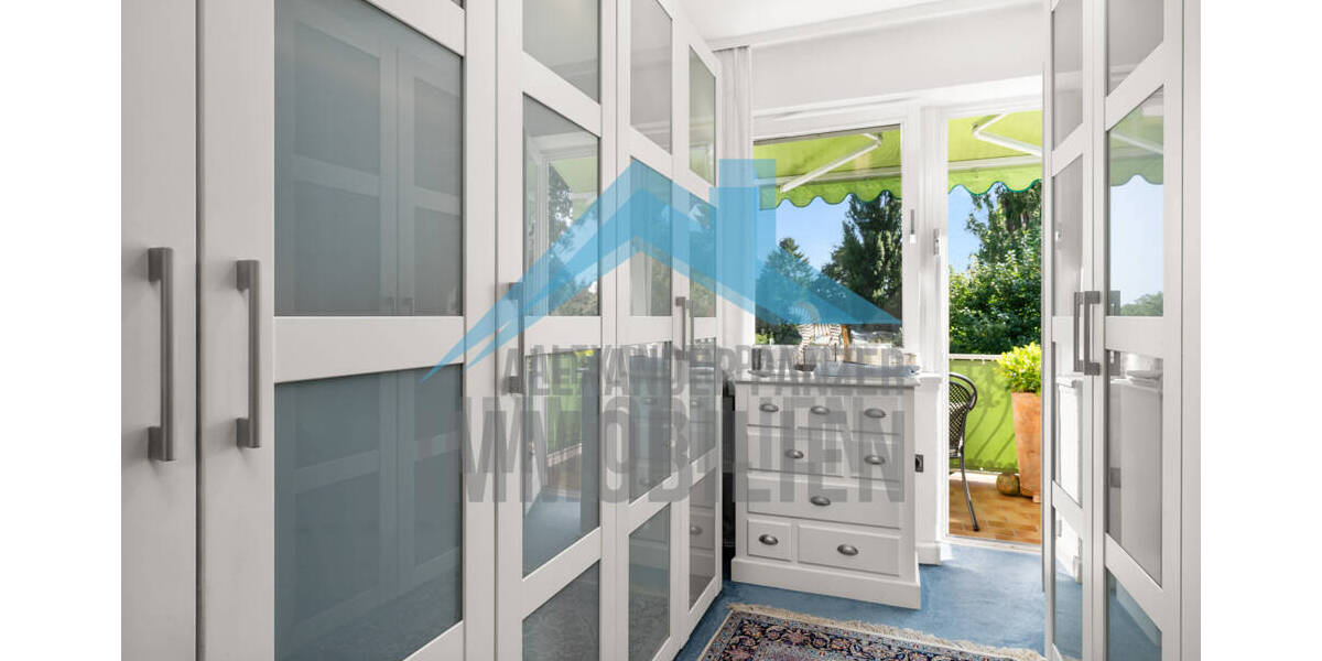 Mehrfamilienhaus, Wohnhaus Kassel / Niederzwehren Niederzwehren - 6 Zimmer, 190 m&sup2;, 575.000&euro; | Angebot:23983151