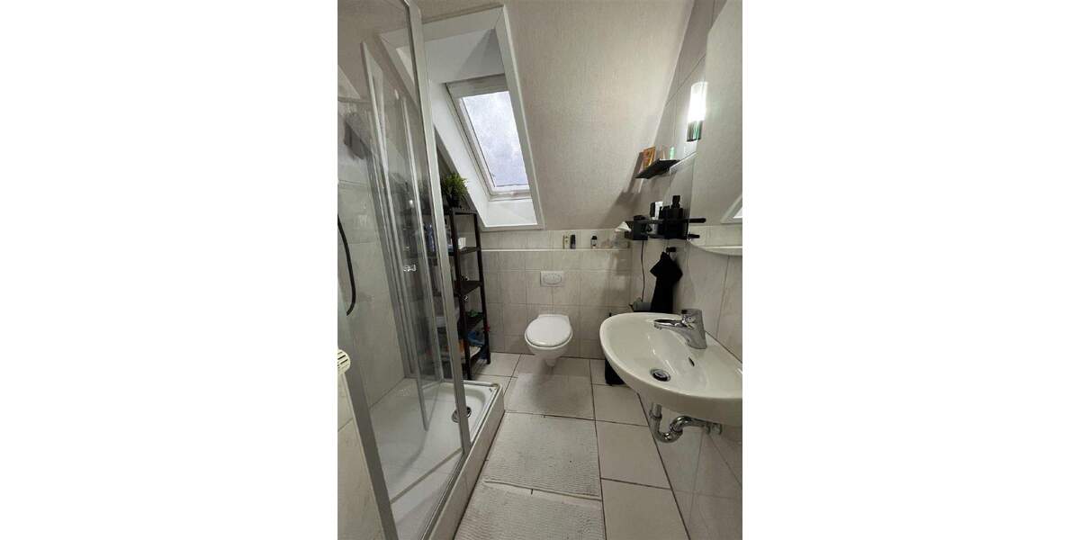 Etagenwohnung Kassel Kirchditmold - 4 Zimmer, 98 m&sup2;, 249.000&euro; | Angebot:25670435