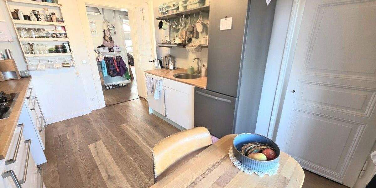 Etagenwohnung Kassel / Kirchditmold Kirchditmold - 4 Zimmer, 101 m&sup2;, 295.000&euro; | Angebot:24722867