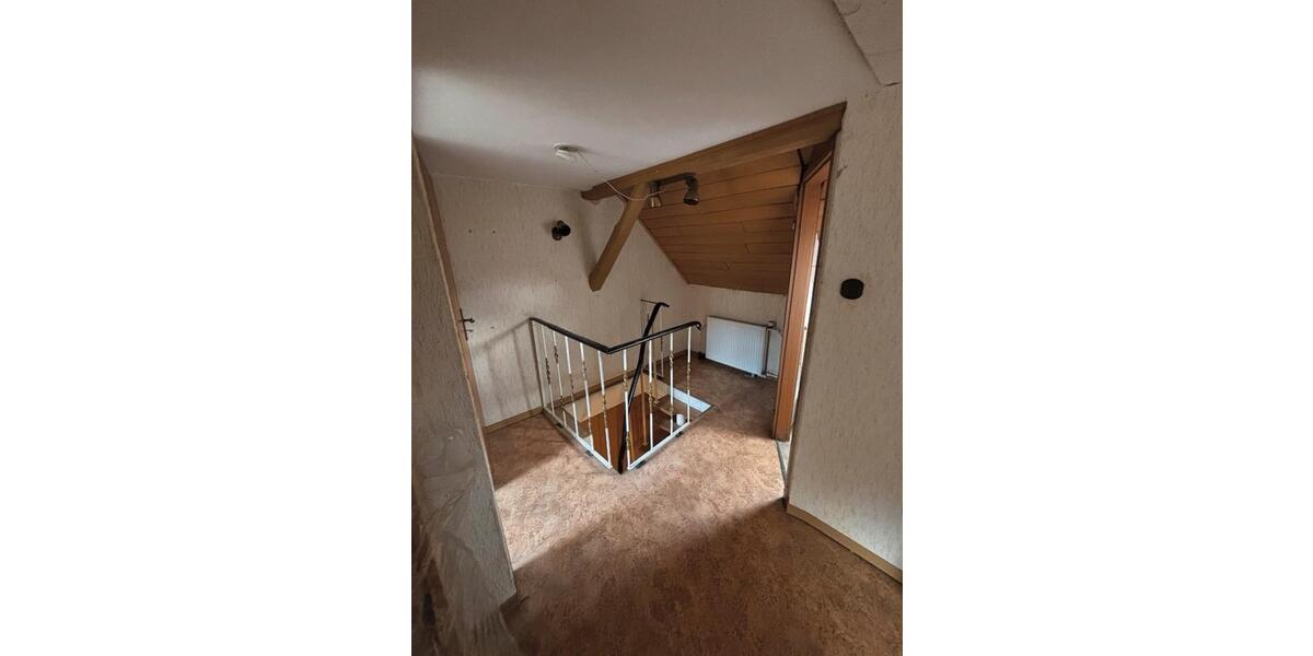 Mehrfamilienhaus, Wohnhaus Melsungen - 4 Zimmer, 145 m&sup2;, 72.000&euro; | Angebot:26794957