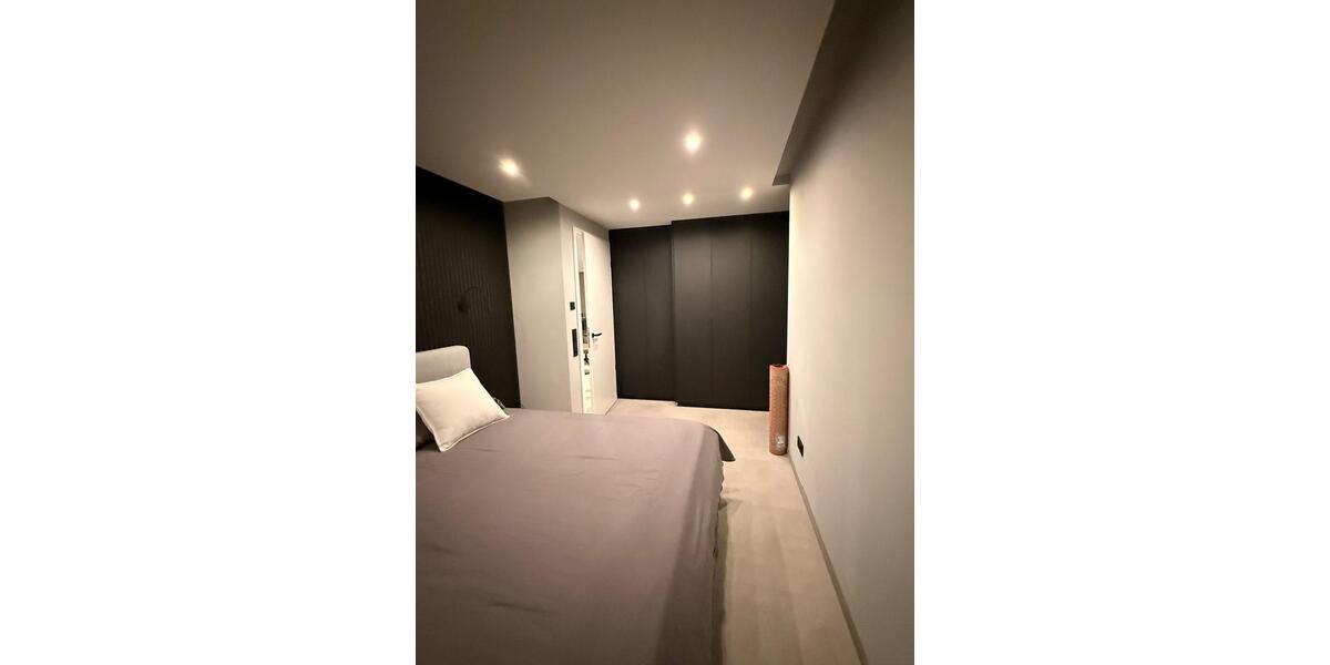 Erdgeschoßwohnung mit Möbel 4 zimmer