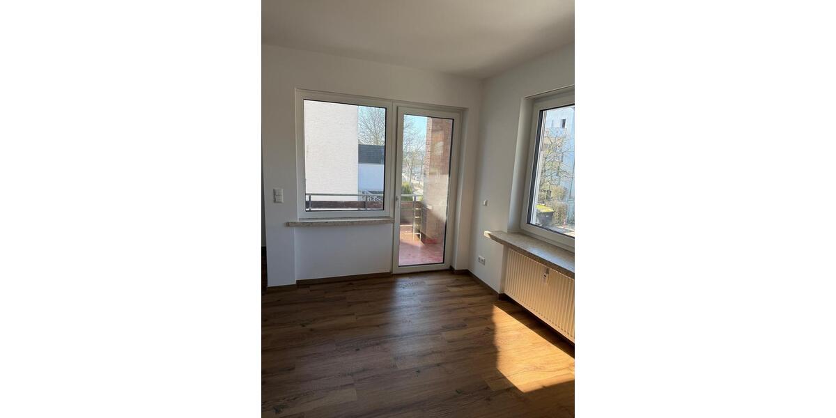 Etagenwohnung Vellmar - 3 Zimmer, 83 m&sup2;, 1.150&euro; | Angebot:25360890