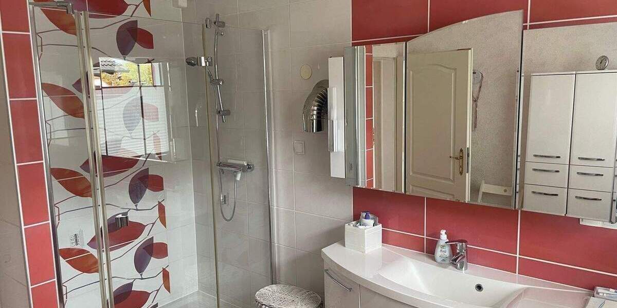 Einfamilienhaus Vellmar Vellmar-West - 8 Zimmer, 220 m&sup2;, 469.000&euro; | Angebot:25735129