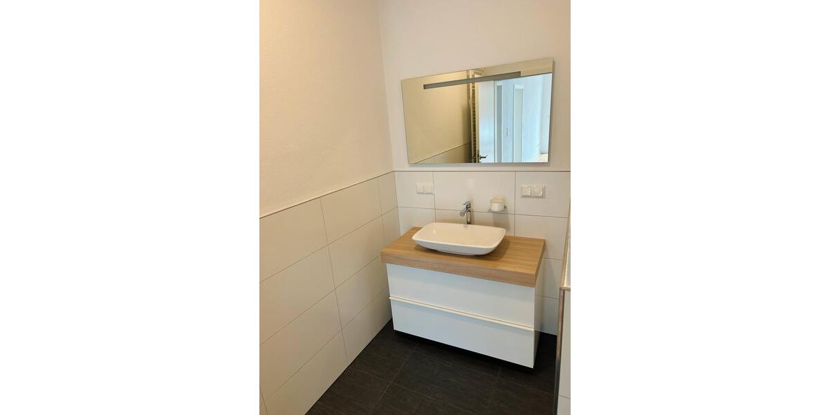 Etagenwohnung Ahnatal - 3 Zimmer, 119 m&sup2;, 1.300&euro; | Angebot:26617574