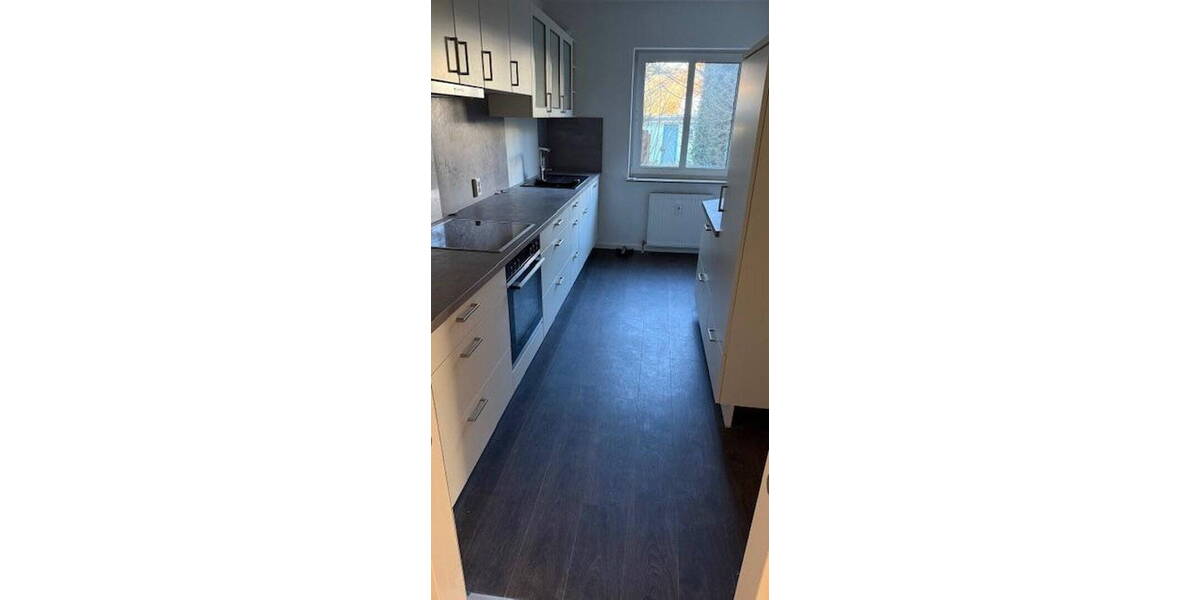 Etagenwohnung Kassel Harleshausen - 4 Zimmer, 113 m&sup2;, 1.250&euro; | Angebot:26483762