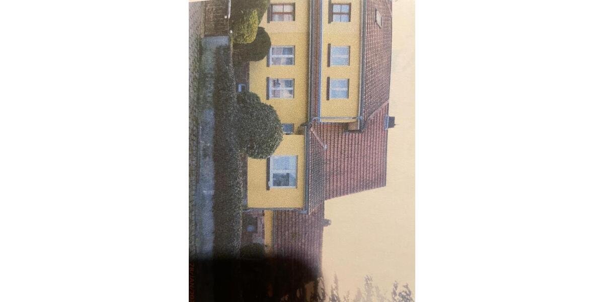 Doppelhaushälfte Bad Emstal - 6 Zimmer, 136 m&sup2;, 1.200&euro; | Angebot:24788878