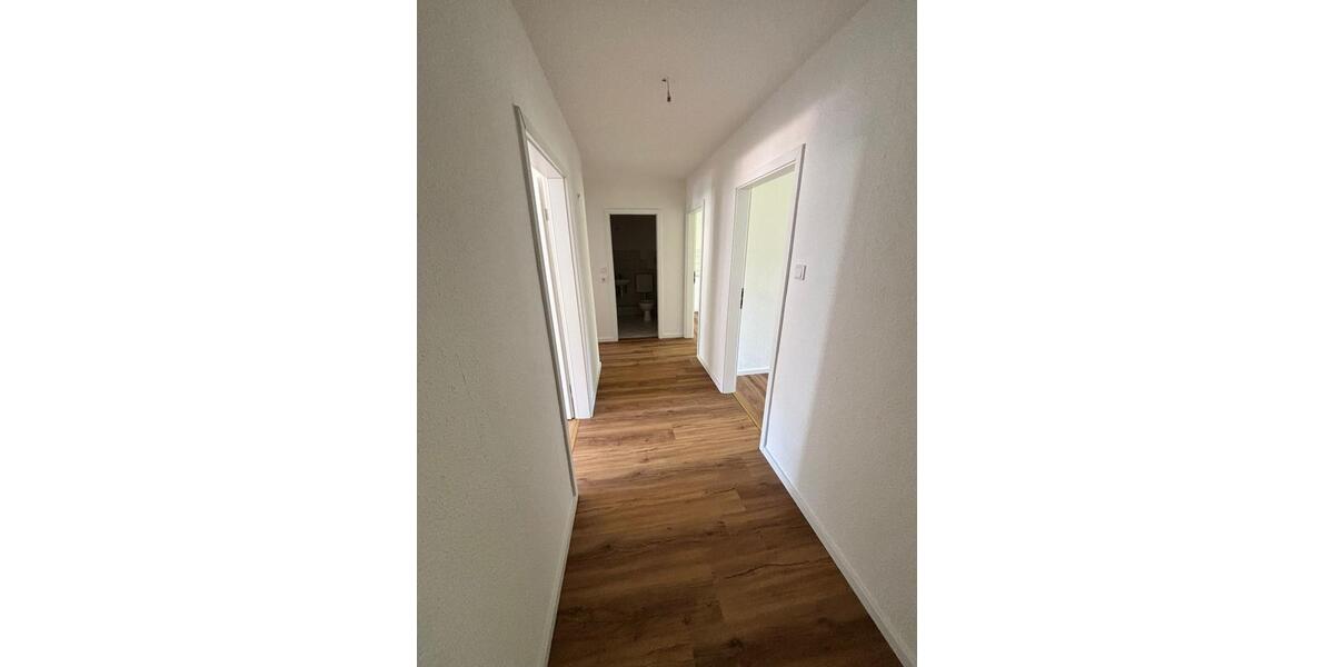 Etagenwohnung Kassel Fasanenhof - 3 Zimmer, 68 m&sup2;, 640&euro; | Angebot:26443578