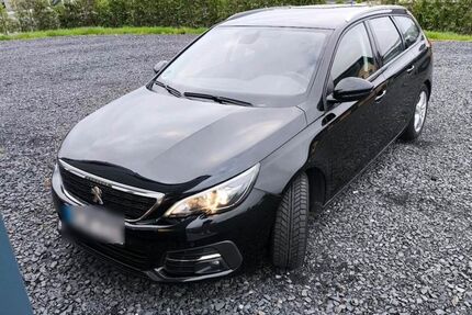 Peugeot 308 128.000 km 7.449 &euro; Spangenberg 34286