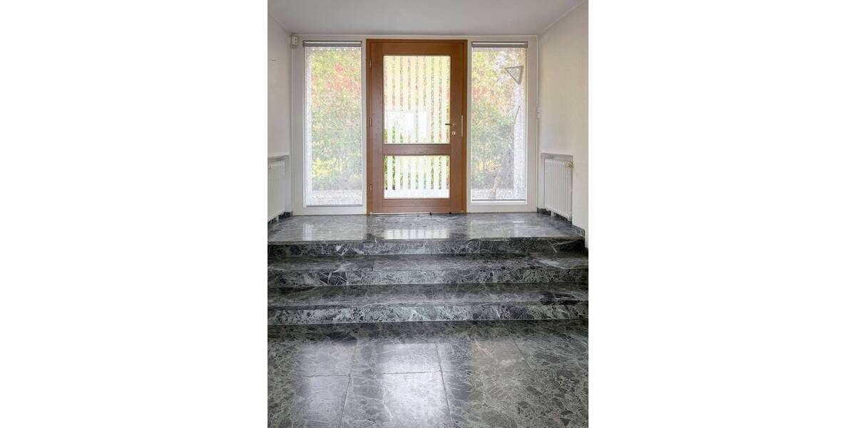 Einfamilienhaus Kassel Mitte - 6 Zimmer, 170 m&sup2;, 720.000&euro; | Angebot:26796710