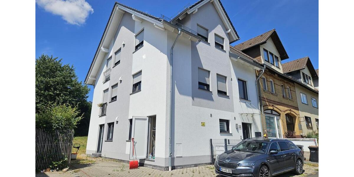 Dachgeschoßwohnung Kassel Harleshausen - 3 Zimmer, 102 m&sup2;, 1.530&euro; | Angebot:26462635