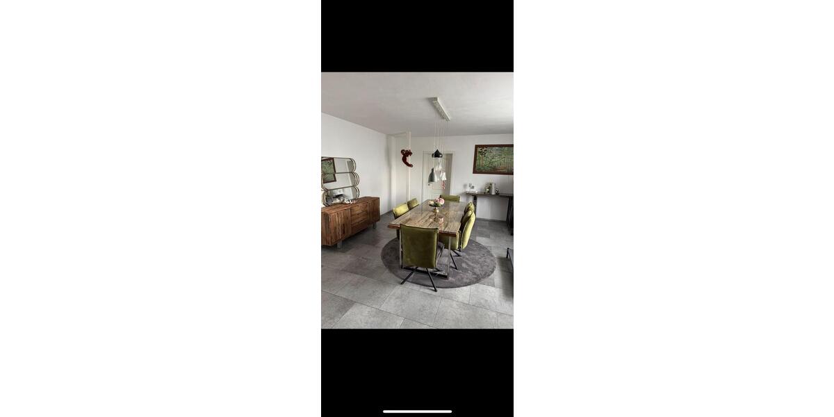 Einfamilienhaus Felsberg - 10 Zimmer, 200 m&sup2;, 300.000&euro; | Angebot:26632795