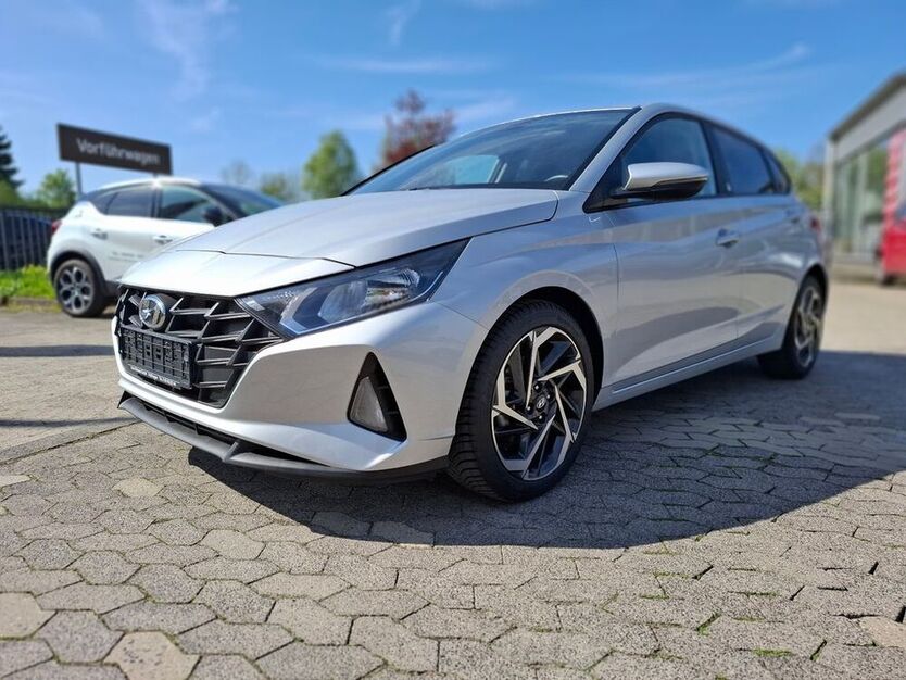 i20
