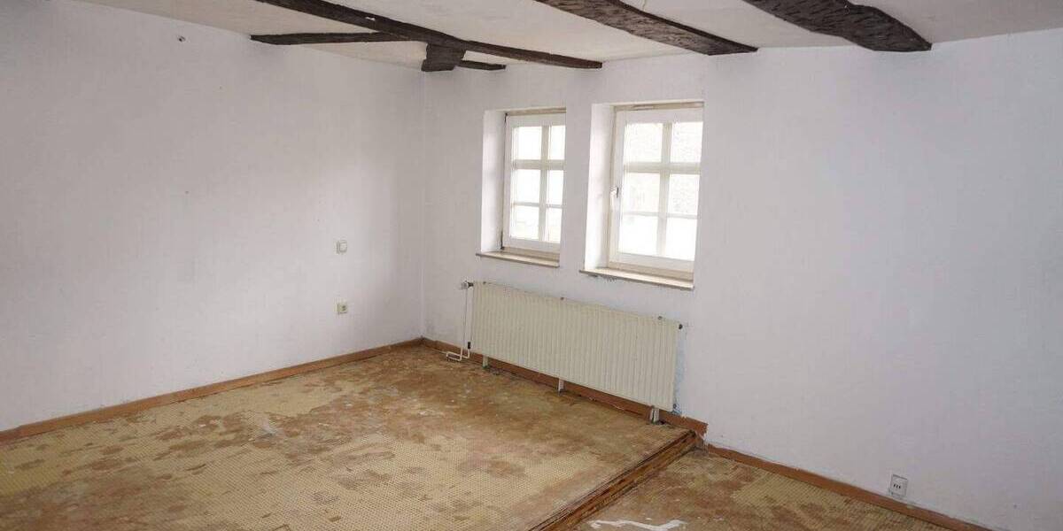 Einfamilienhaus Gudensberg - 5 Zimmer, 112 m&sup2;, 149.000&euro; | Angebot:26902952