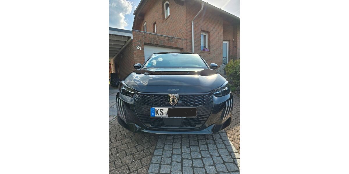Peugeot 208 11.000 km 25.400 &euro; Nieste 34329