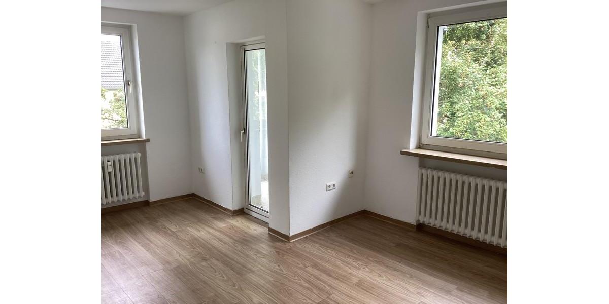 Etagenwohnung Kassel - 4 Zimmer, 67 m&sup2;, 746&euro; | Angebot:26410960