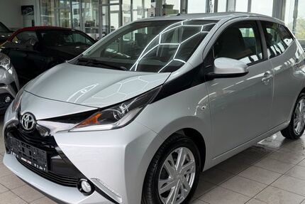 Toyota Aygo (X) 130.000 km 6.499 &euro; Niestetal 34266