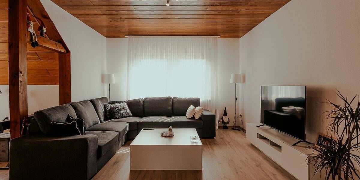 Wo Platz zur Chance wird - Ihre Wohnung in Top Lage. Mit Ausbaureserve im Spitzboden 4 zimmer