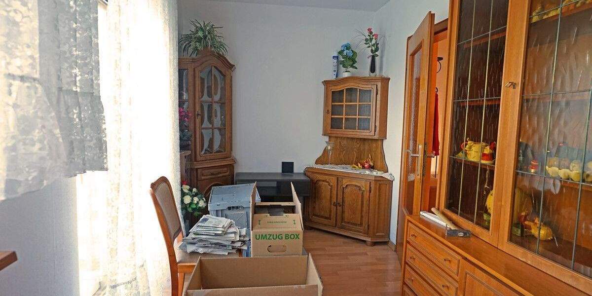 Doppelhaushälfte Kaufungen / Oberkaufungen Oberkaufungen - 7 Zimmer, 202 m&sup2;, 280.000&euro; | Angebot:25727964