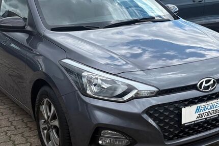 Hyundai i20 54.800 km 12.490 &euro; Fuldatal-Kassel 34233