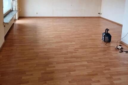 Mietwohnung (Zweifamilienhaus) 4 zimmer