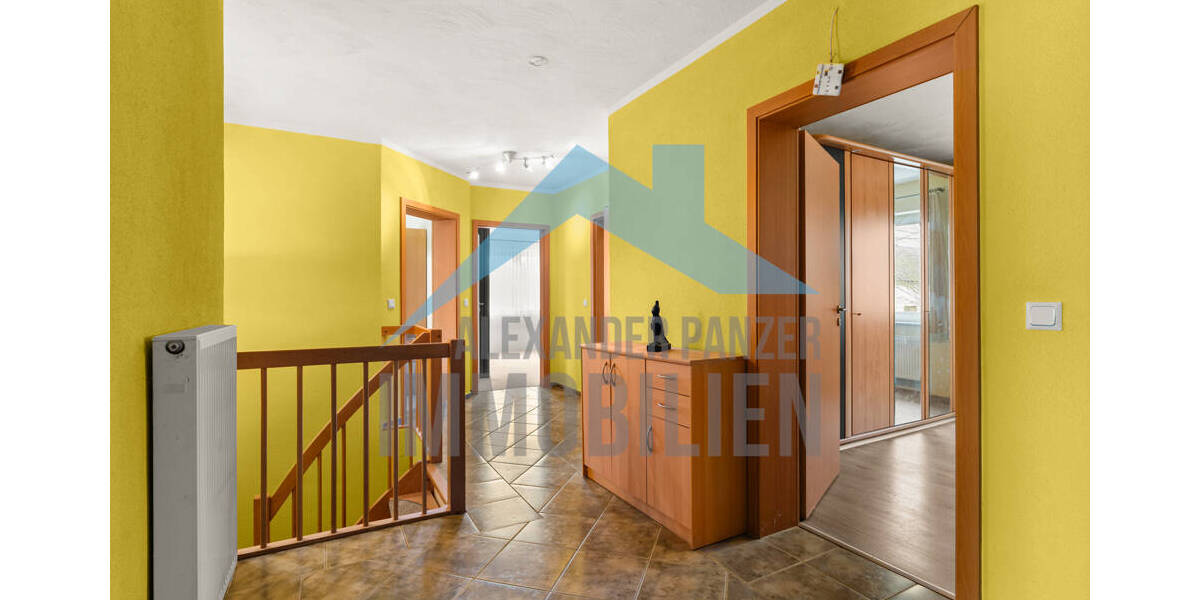 Mehrfamilienhaus, Wohnhaus Baunatal Großenritte - 9 Zimmer, 240 m&sup2;, 799.900&euro; | Angebot:26161707