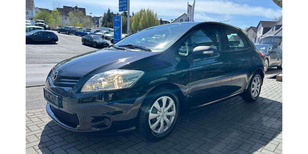 Toyota Auris 130.000 km 7.500 &euro; Niestetal-Heiligenrode bei Kassel 34266