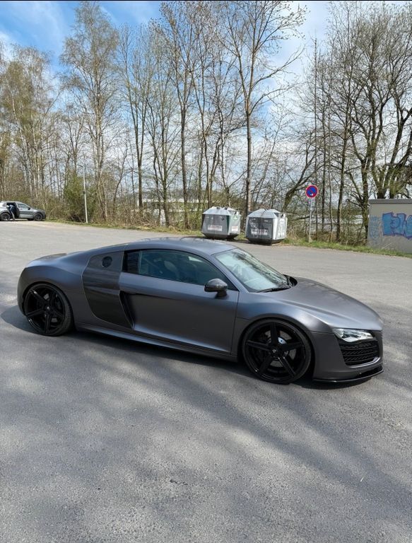 R8