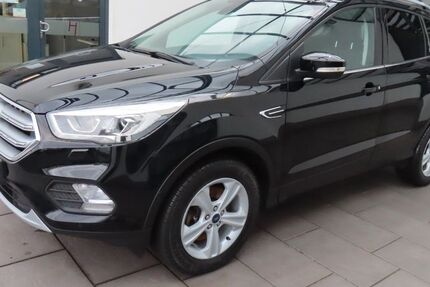 Ford Kuga 106.100 km 12.585 &euro; Kassel 34123