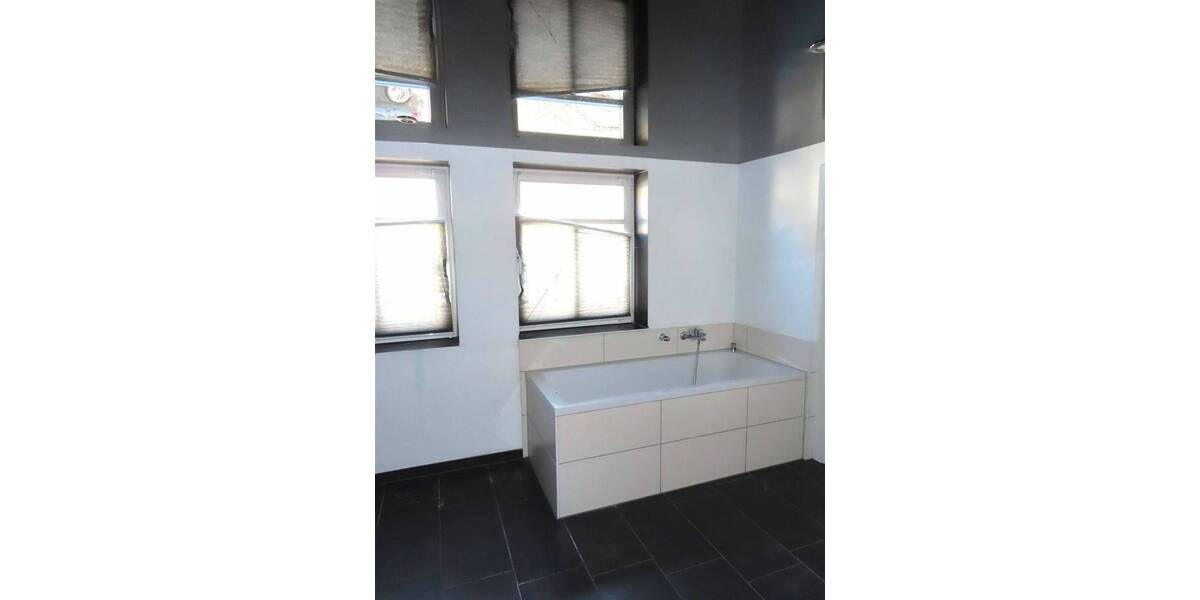 Einfamilienhaus Niestetal Heiligenrode - 6 Zimmer, 150 m&sup2;, 179.000&euro; | Angebot:25772469