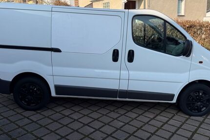 Opel Vivaro 170.000 km 5.950 &euro; Kassel-Lohfelden 34253