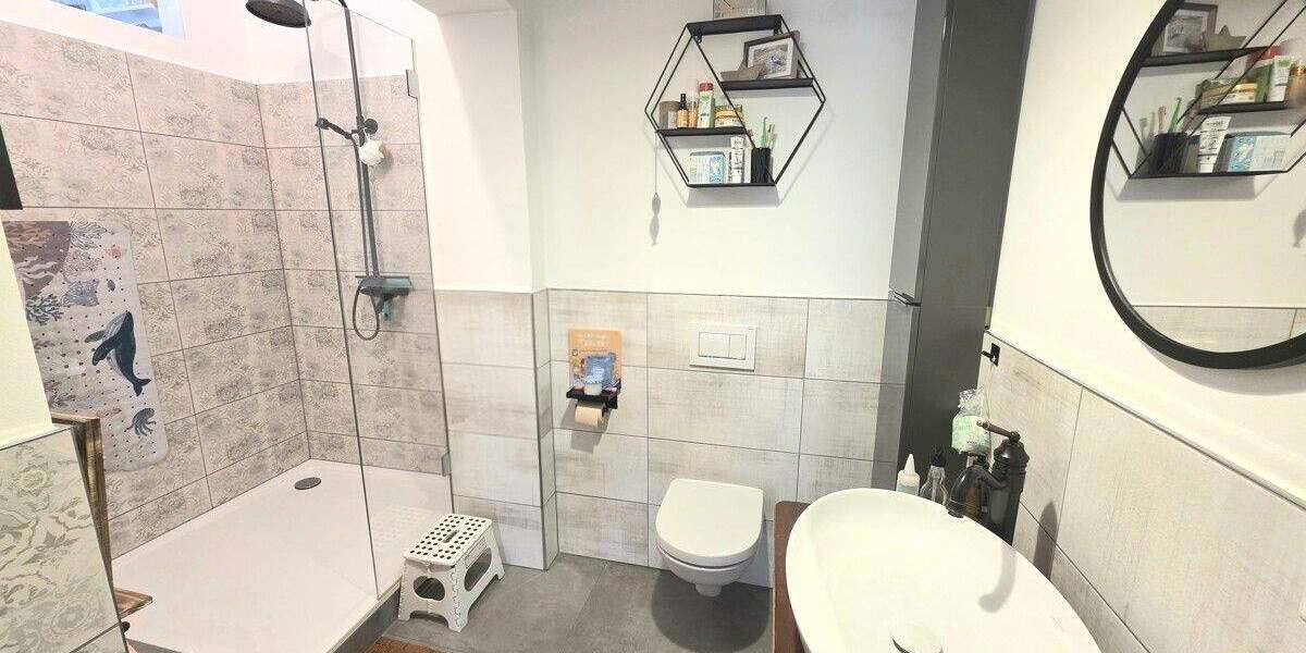 Etagenwohnung Kassel / Kirchditmold Kirchditmold - 4 Zimmer, 101 m&sup2;, 295.000&euro; | Angebot:24722867