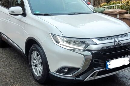 Mitsubishi Outlander 60.000 km 18.990 &euro; Heckershausen 34292