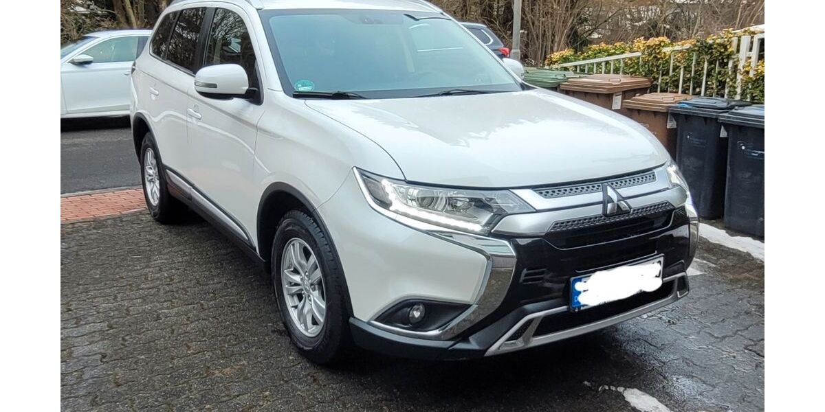 Mitsubishi Outlander 60.000 km 18.990 &euro; Heckershausen 34292