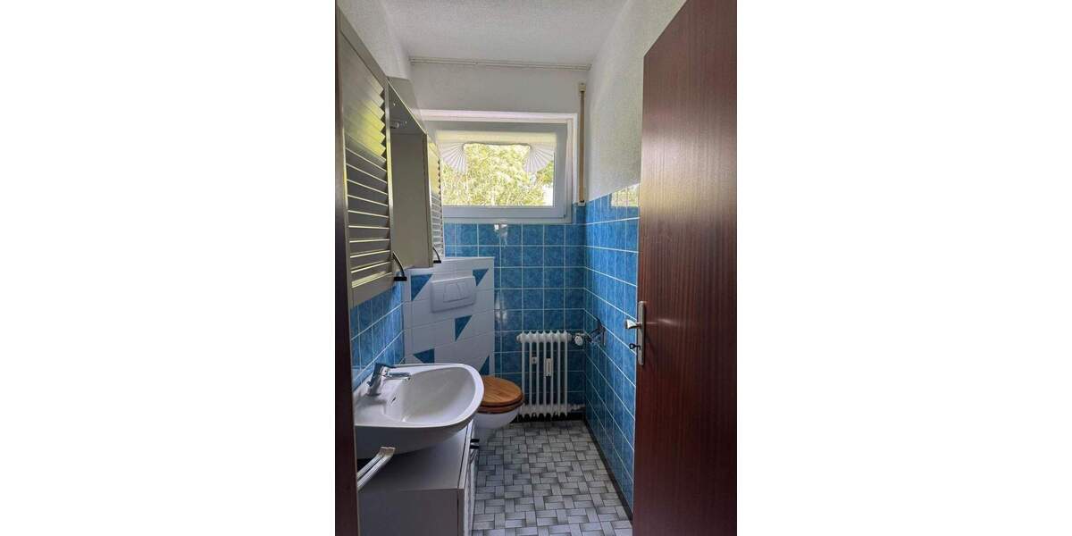 Etagenwohnung Kassel Oberzwehren - 2 Zimmer, 93 m&sup2;, 725&euro; | Angebot:24992600