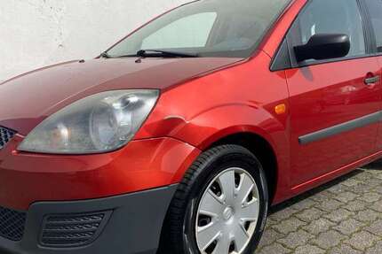Ford Fiesta 156.000 km 2.950 &euro; Kassel 34127