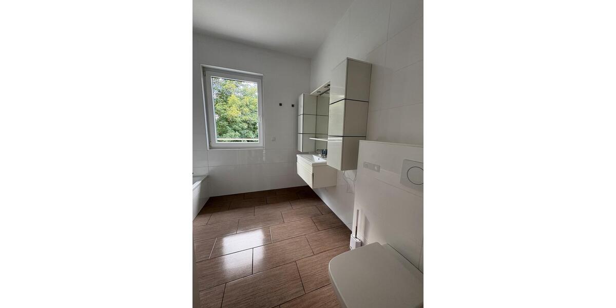 Einfamilienhaus Kassel Bettenhausen - 3 Zimmer, 130 m&sup2;, 1.690&euro; | Angebot:26234396