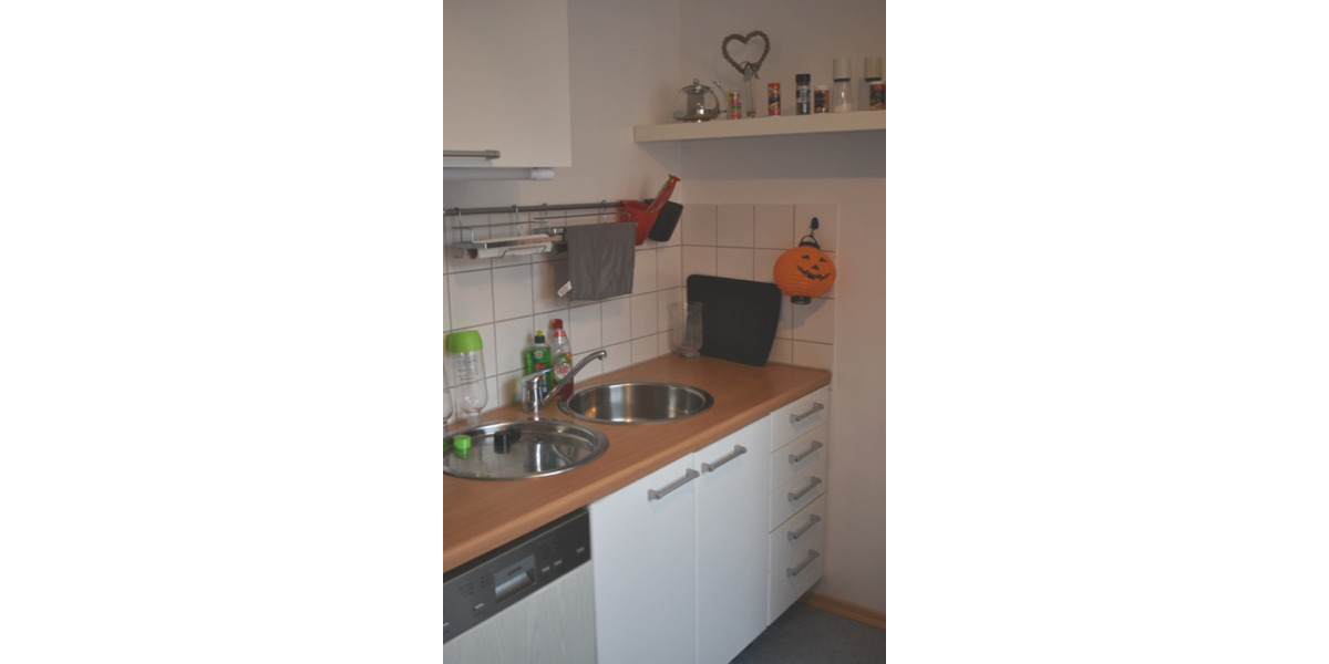 Dachgeschoßwohnung Calden - 3 Zimmer, 70 m&sup2;, 600&euro; | Angebot:25523137