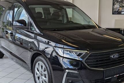Ford Grand Tourneo