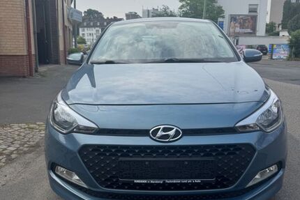 Hyundai i20 114.568 km 8.700 &euro; Kassel 34117