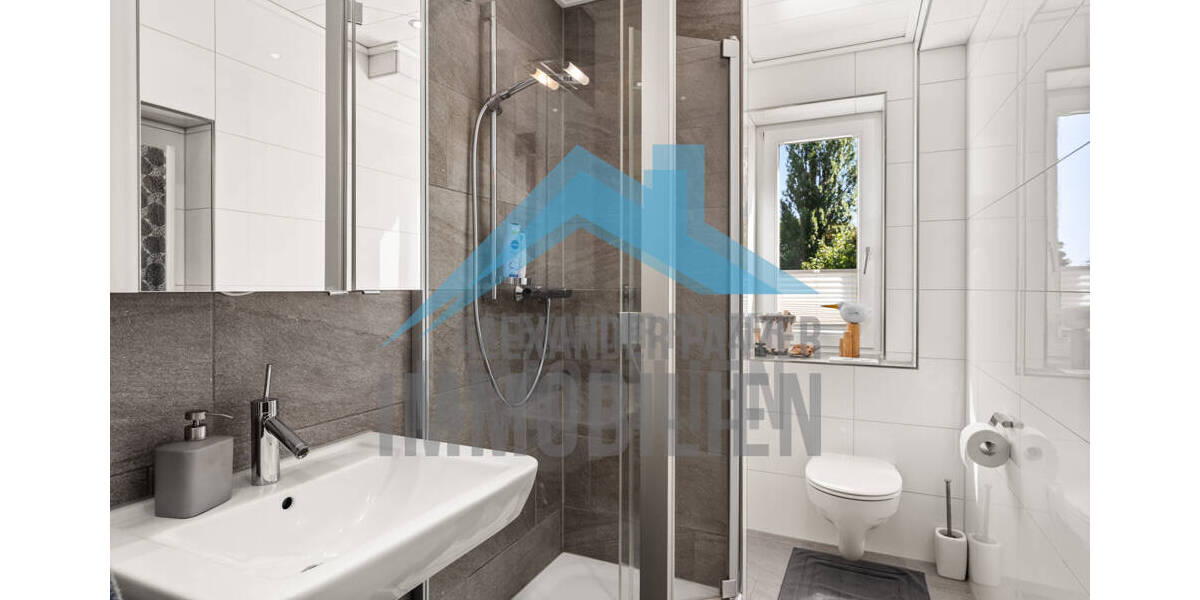 Mehrfamilienhaus, Wohnhaus Kassel / Niederzwehren Niederzwehren - 6 Zimmer, 190 m&sup2;, 575.000&euro; | Angebot:23983151