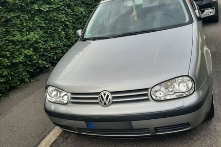 VW Golf 246.700 km 999 &euro; Hann. Münden 34346