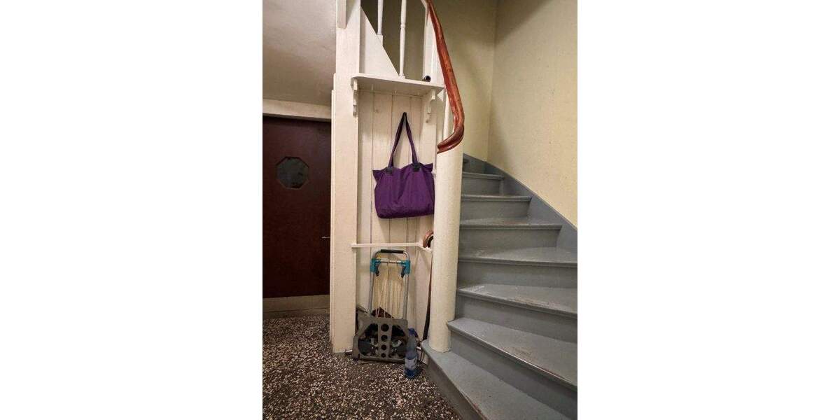 Einfamilienhaus Kassel Brasselsberg - 7 Zimmer, 125 m&sup2;, 230.000&euro; | Angebot:25373861