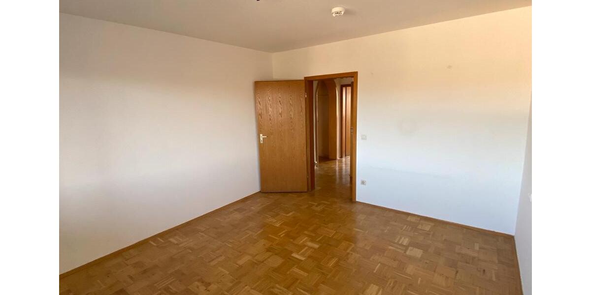 Etagenwohnung Vellmar - 3 Zimmer, 78 m&sup2;, 950&euro; | Angebot:26257374