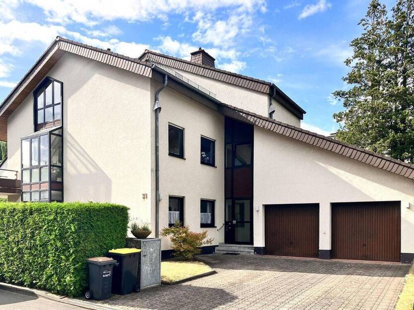 Großzügige 4-ZKB-Wohnung mit Terrasse und eigenem Garten in ruhiger Lage von Kassel-Harleshausen