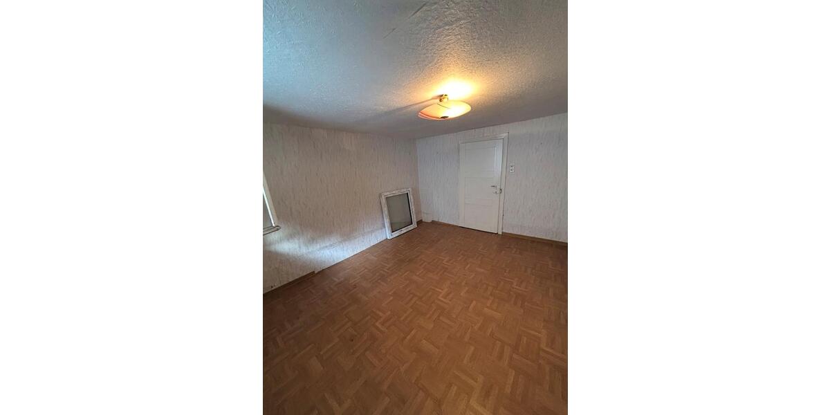 Mehrfamilienhaus, Wohnhaus Melsungen - 4 Zimmer, 145 m&sup2;, 72.000&euro; | Angebot:26794957