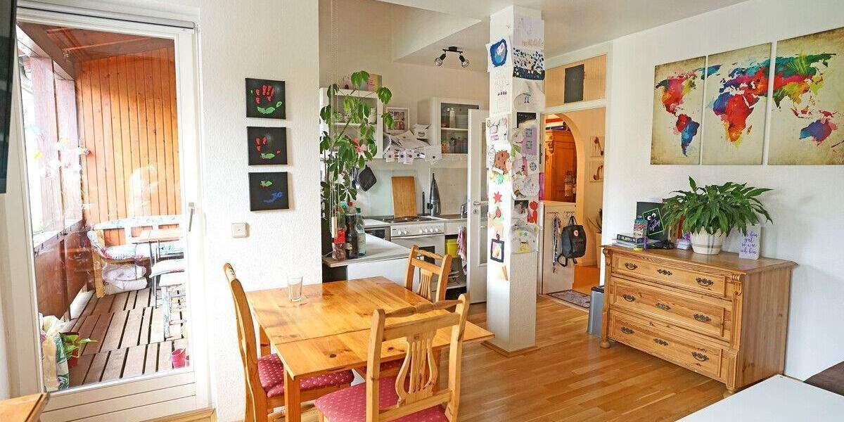 Etagenwohnung Zierenberg - 4 Zimmer, 98 m&sup2;, 139.000&euro; | Angebot:25668401